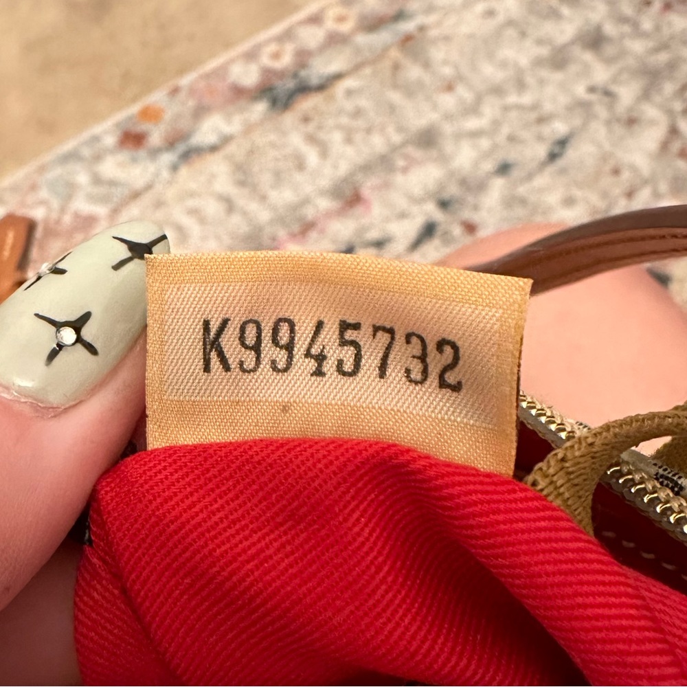 Dooney & Bourke Handbag - Picture 5 of 6